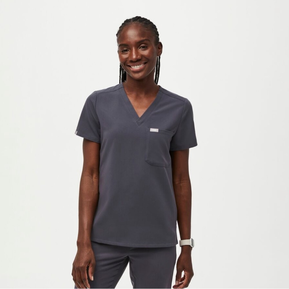 Figs Charcoal Small Catarina Top